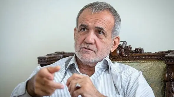 پزشکیان: به عنوان نماینده، خدا وکیلی جوابی برای مردم ندارم /این آدم‌هایی که به اسم مدیر آوردید که مدیر نیستند!