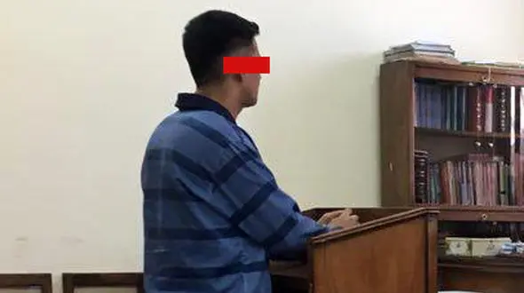 قطع دست پسر جوان دستفروش در تهران / 8 پسر با قمه و شمشیر به جانش افتادند