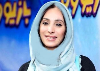 سحر زکریا خطاب به پرستو صالحی: شما بی سواد هستید باید بشینید سبزی و باقالی پاک کنید! با گریه زنگ زدید به آقای مدیری گفتید مادرم مریضه بیا به دیدنش!+فیلم