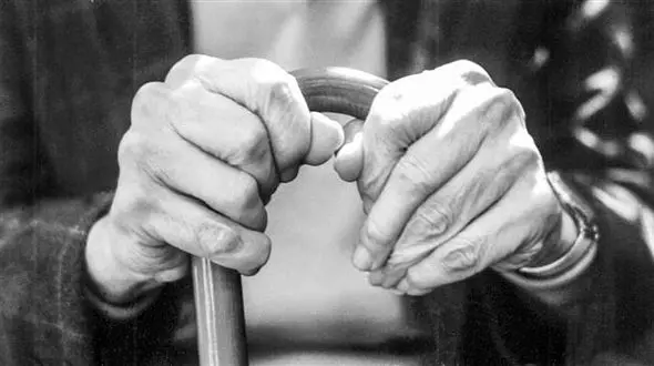 دخل و خرج خانه های سالمندان با هم نمی خواند