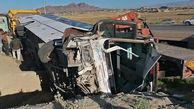 واژگونی اتوبوس مسافربری در تربت‌ حیدریه / 12 مصدوم بدحال + عکس ها