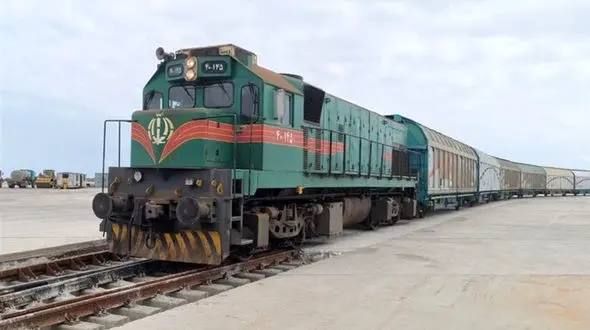 پیش‌ فروش بلیط قطارهای نوروزی در دهه اول اسفند 