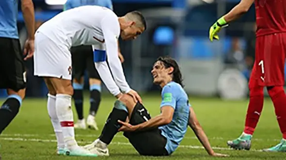 تزریق خون گوساله  به فوتبالیست سرشناس برای بهبود مصدومیت + تصویر