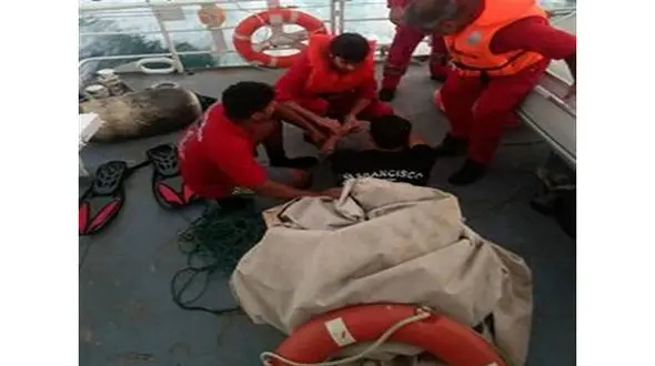 نجات جان جوان ۲۱ساله از آب‌های جزیره کیش