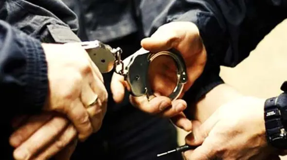 پایان زندگی مخفیانه قاتل بی رحم / او جنازه دوستش را در خیابان رها کرد / بوشهر