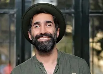 عاشقانه های زیبای هادی کاظمی و سمانه پاکدل در دامان طبیعت سرسبز ایران/ شاد باشین