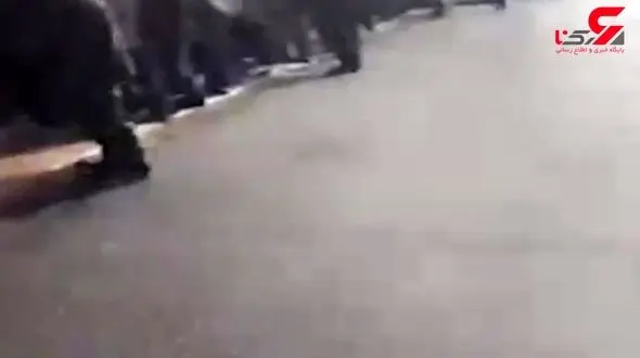 صف‌های طولانی شهروندان کانادایی‌ برای خرید قانونی ماری‌جوانا! + فیلم 