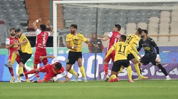پرسپولیس چگونه کورس صدرنشینی را به سپاهان باخت؟+عکس