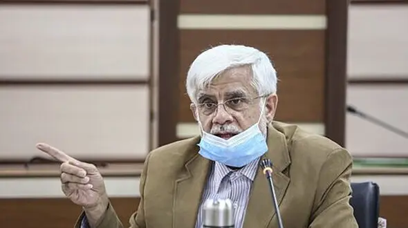 گفت‌وگوی تلفنی عارف با مهدی کروبی در بیمارستان