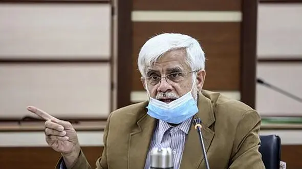 گفت‌وگوی تلفنی عارف با مهدی کروبی در بیمارستان