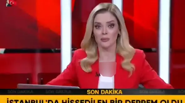 فیلم وحشت از زلزله در برنامه زنده در ترکیه