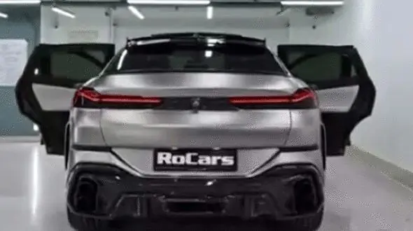 با هیجان انگیزترین خودروی بی ام و آشنا شوید + فیلم 