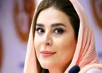 فیلم آواز معروفا /  هنرنمایی سحر دولتشاهی و بهرام رادان تو کنسرت ... /  دو نفرشون غوغا بپا کرد