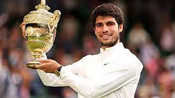 پادشاه جدید دنیای تنیس در کنار راموس/ آلکاراس طرفدار رئال مادرید است! + عکس