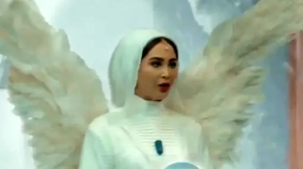 وقتی رضا عطاران حوری زیباروی بهشتی‌اش را می‌بیند!