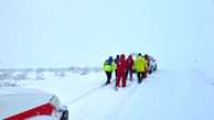نجات زن باردار در برف و کولاک سپیدان / 7 ساعت عملیات ویژه 