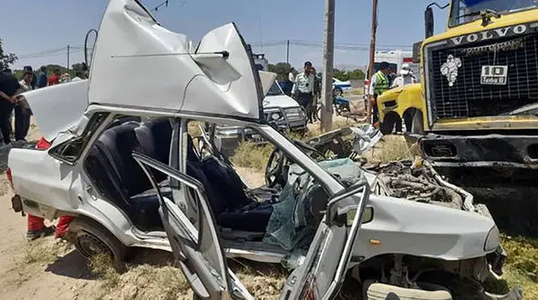 شیراز رتبه اول جان باختگان جاده ای کشور را دارد / پدیده جوان مرگی