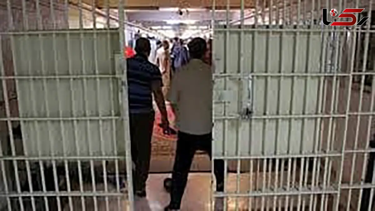 بازدید واقعا سر زده با دوربین از زندان مرکزی کرج / رییس کم ماند سکته کند!