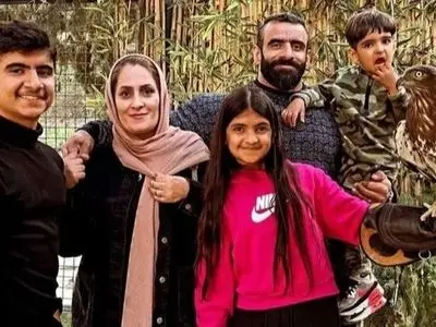 فیلم/ هادی چوپان در ستایش همسرش: کارهای روزانه خانوم من رو 5 تا مثل من نمیتونن انجام بدن برای من 8 وعده غذا درست میکنه، خونه رو مرتب میکنه...