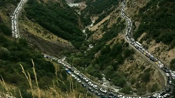 کندوان مرزن آباد مسدود شد