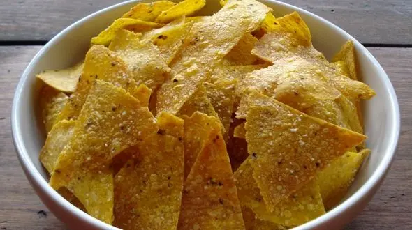 چرا برخی افراد به خوردن چیپس اعتیاد دارند؟