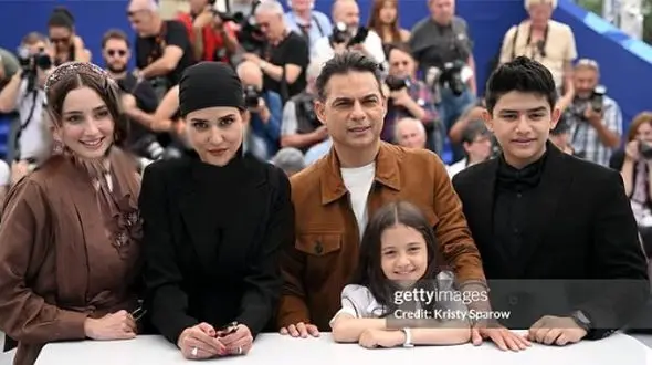 نظر رهبری انقلاب درباره حضور هنرمندان ایرانی در جشنواره کن: آنجایی که لازم است نروید، نباید بروید! به شرطی می توانید در این جشنواره شرکت کنید که...