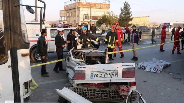 تصادف مرگبار اتوبوس با چند خودرو در بزرگراه آیت الله هاشمی رفسنجانی + تصاویر