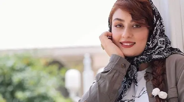 رستوران گردی الهام طهموری با مادرش + عکس شاد خانوادگی