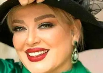 عکس ها / نگاهی به چیدمان باشکوه و دکوراسیون چشم نواز رستوران بهاره رهنما در سعادت‌آباد تهران/ از صندلی‌های مدرن و تابلوهای نقاشی تا لوسترهای شیک و ...