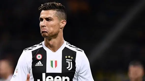 باشگاه یوونتوس تایید کرد / کریستیانو رونالدو در قرنطینه