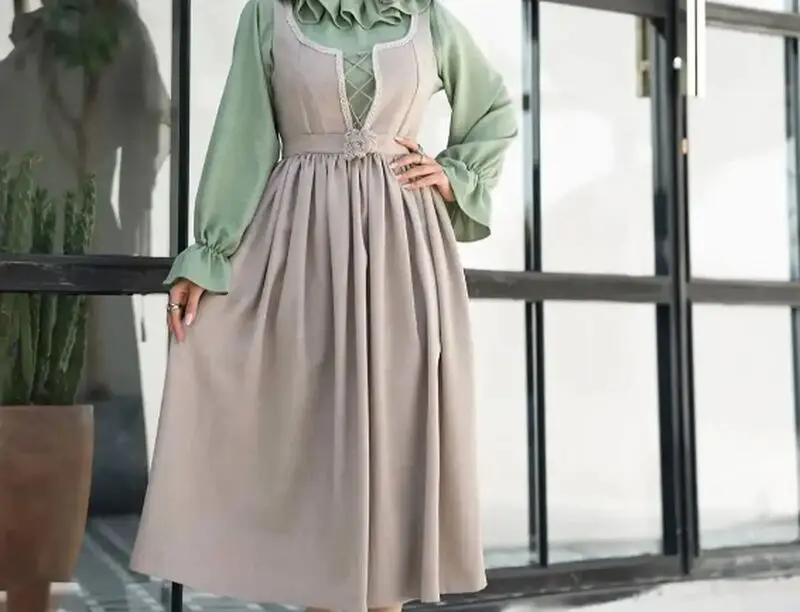 مانتو زنانه با طراحی مدرن