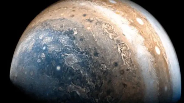 طوفان در سیاره مشتری