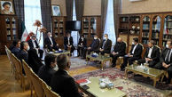 دیدار جمعی از سرمایه‌ گذاران و مدیران عامل هلدینگ‌ های بزرگ ترکیه‌ ای با رئیس مجلس
