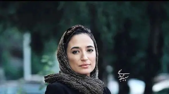 نگار جواهریان و دخترش؛ حسام منظور در یزد؛ نسرین مقانلو و پسرش؛ مهران غفوریان در بی سرو صدا؛ مریم معصومی در تئاتر چلچلا؛ یلدا عباسی؛ حمید گودرزی با دوست ۲۰ ساله اش؛ سارا باقری در لمندگان و هامون سیدی در جزرومد