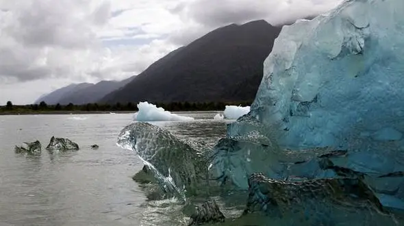 ناسا آب شدن یخچال های طبیعی را پیش بینی می کند