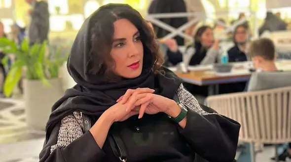 جوانی لیلا بلوکات زیر سر این خانم است ! + عکس خانم بازیگر که انگار 18 ساله است !