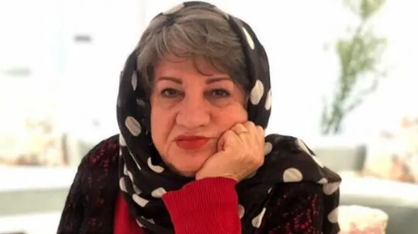 خلاقیت خنده دار مادر ناهید مسلمی، برای کنترل و مدیریت مهمانان خارجی به روش ابداعی+فیلم