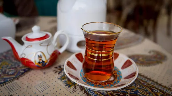 نوشیدن چای چه تاثیری بر سلامت قلب و عروق دارد؟ 