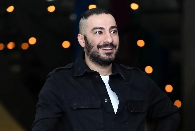 نوید محمدزاده