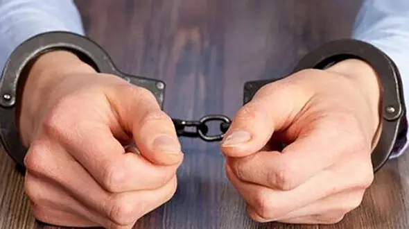 بازداشت دزد همه فن حریف با 155 سرقت سریالی در شهرری