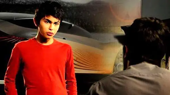 استایل جذاب و شیک ارسلان قاسمی، وحید سریال فاصله ها در کنسرت خواننده محبوبش/ زمین تا آسمون فرق کرده!+عکس