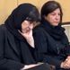 نگاهی به میز عزای پر طمطراق و لاکچری مادر ریما رامین فر با حضور امیرحسین رستمی،جواد عزتی، هوتن شکیبا، گلاره عباسی و .../ از باکس های میوه تا حلوای زعفرانی