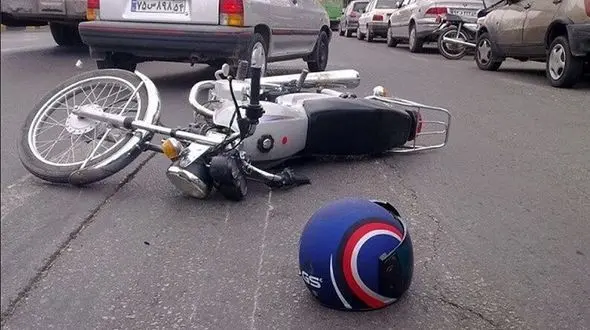 مرگ هولناک مرد موتور سوار در تصادف با اتوبوس / همه در اصفهان شوکه شدند