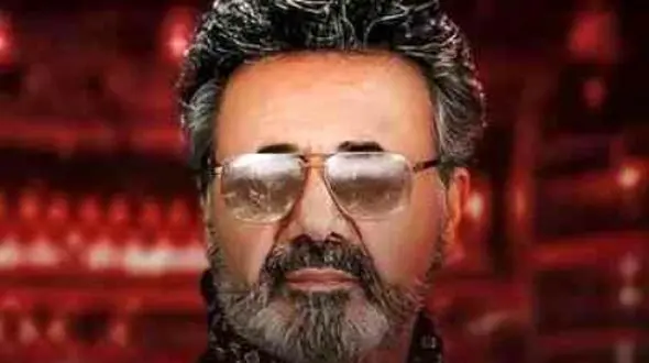 دانلود آهنگ بذار همه دنیا بدونه از تو فقط هست یه دونه با صدای معین هوش مصنوعی