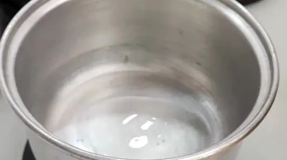 ببینید / تبدیل ظروف روحی به نچسب + فیلم 