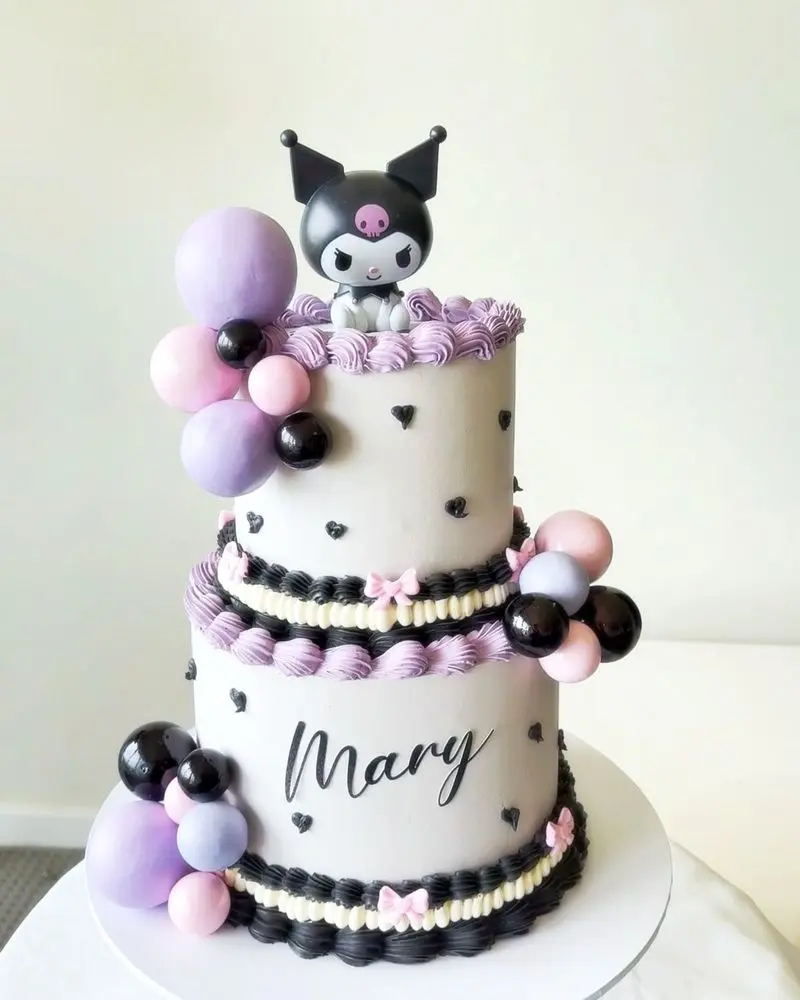 کیک تولد کرومی ساده