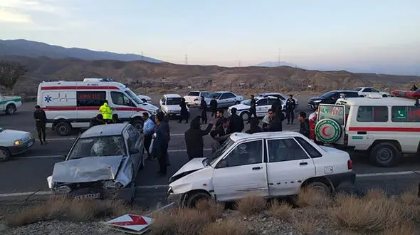 4 کشته و مصدوم در برخورد دو خودرو سواری