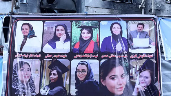 تجمع داغداران 19 قربانی انفجار کلینیک سینا اطهر در تجریش/چرا فراموش شده ایم؟+فیلم و عکس