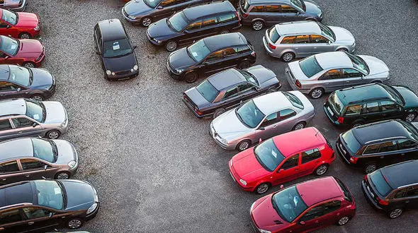 واردات خودروهای سواری دست دوم به کشور منتفی شد + سند