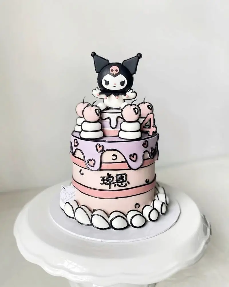 کیک تولد کرومی ساده